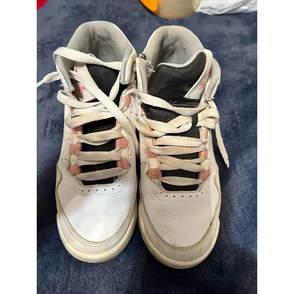 Jordan Flight Origin 2 size 4y Good condition